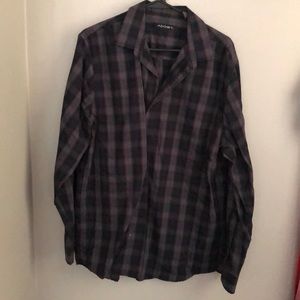 Axist long sleeve shirt